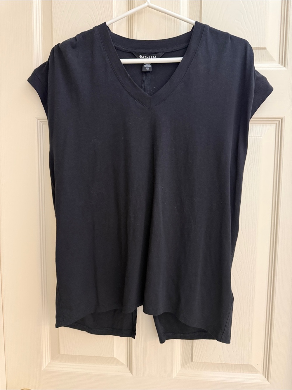 Athleta Black V-Neck Twist-Back Short Sleeve Top XS